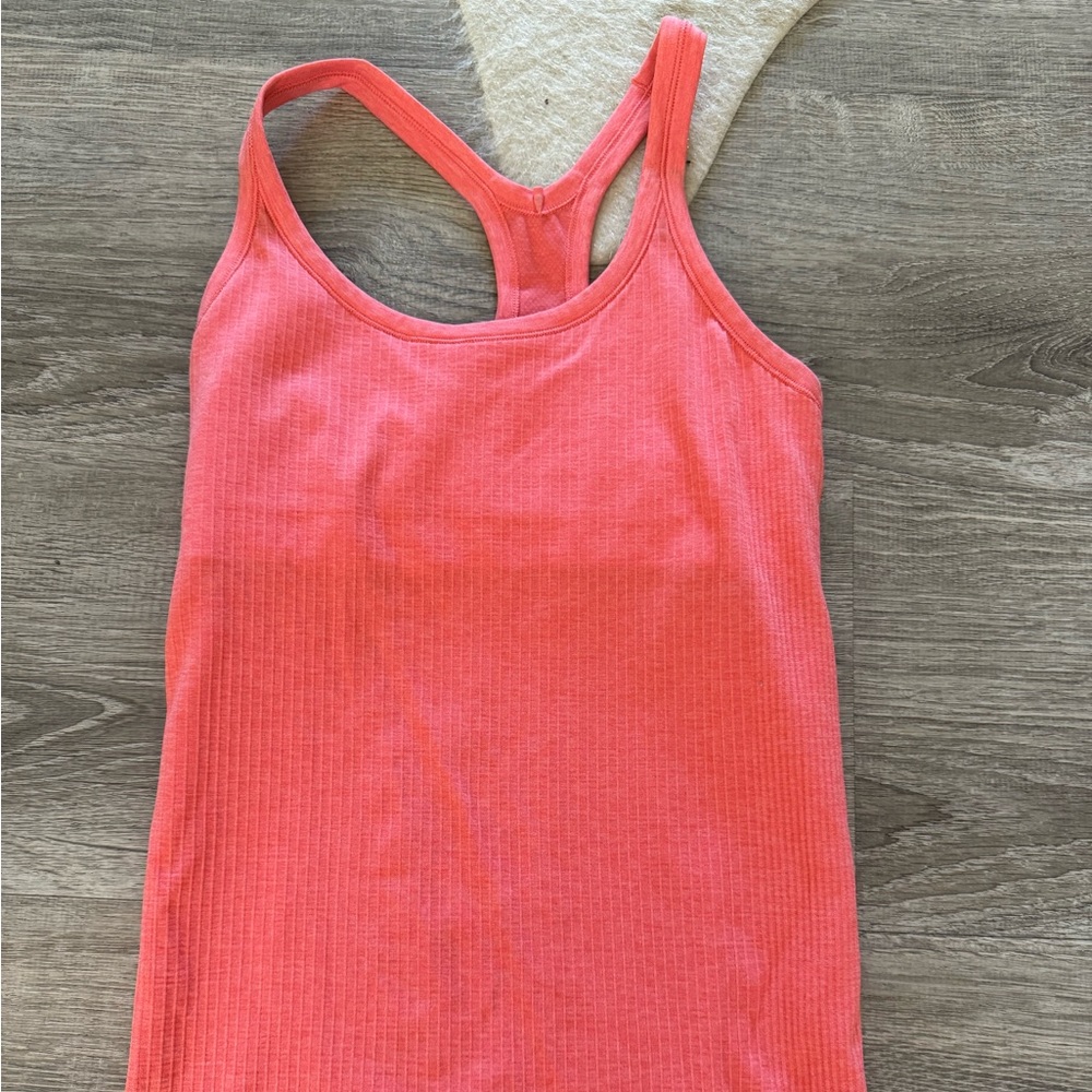 Lululemon Ebb to Street Tank
